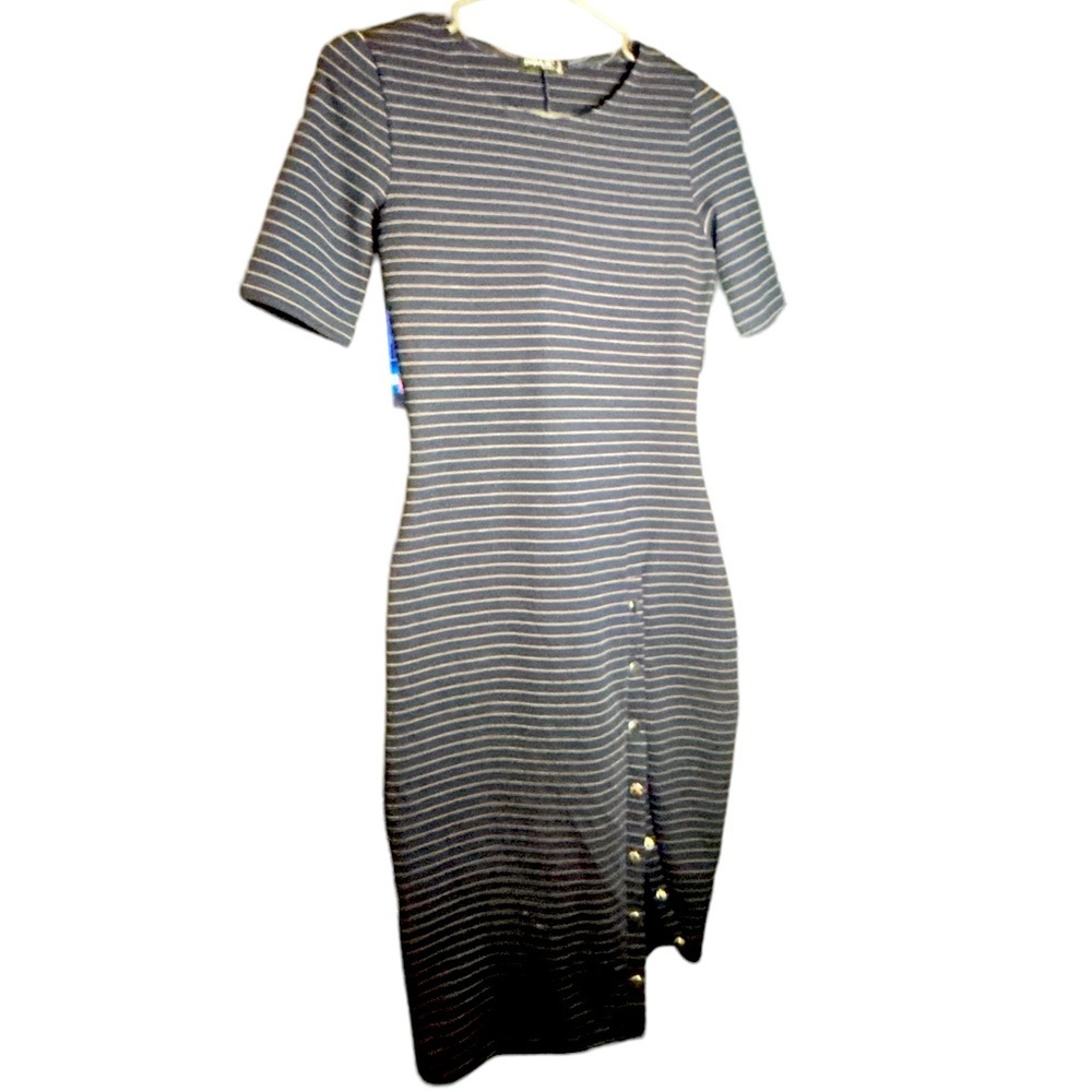 Popular Basics Fitted Stripe Midi Dress with Button Split Detail NWT Size Small